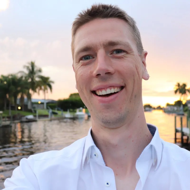 Richard Banks – Banking-Experte mit internationaler Expertise